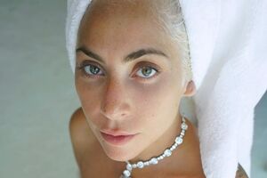 Леди Гага строит отношения с коллегой, который старше нее на 16 лет – СМИ