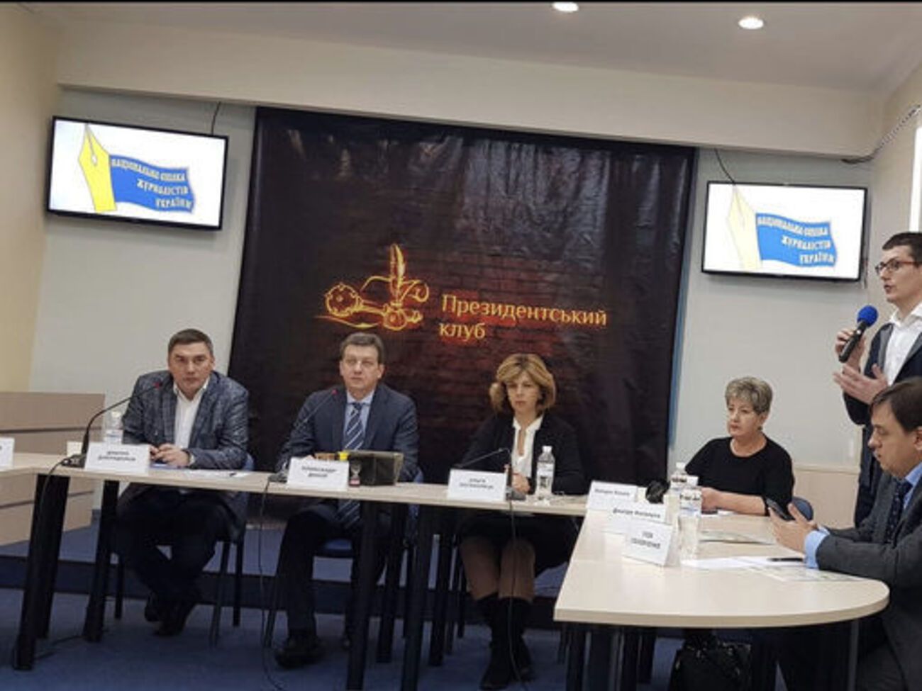 Кандидатам у президенти України запропонували підписати декларацію про захист свободи слова