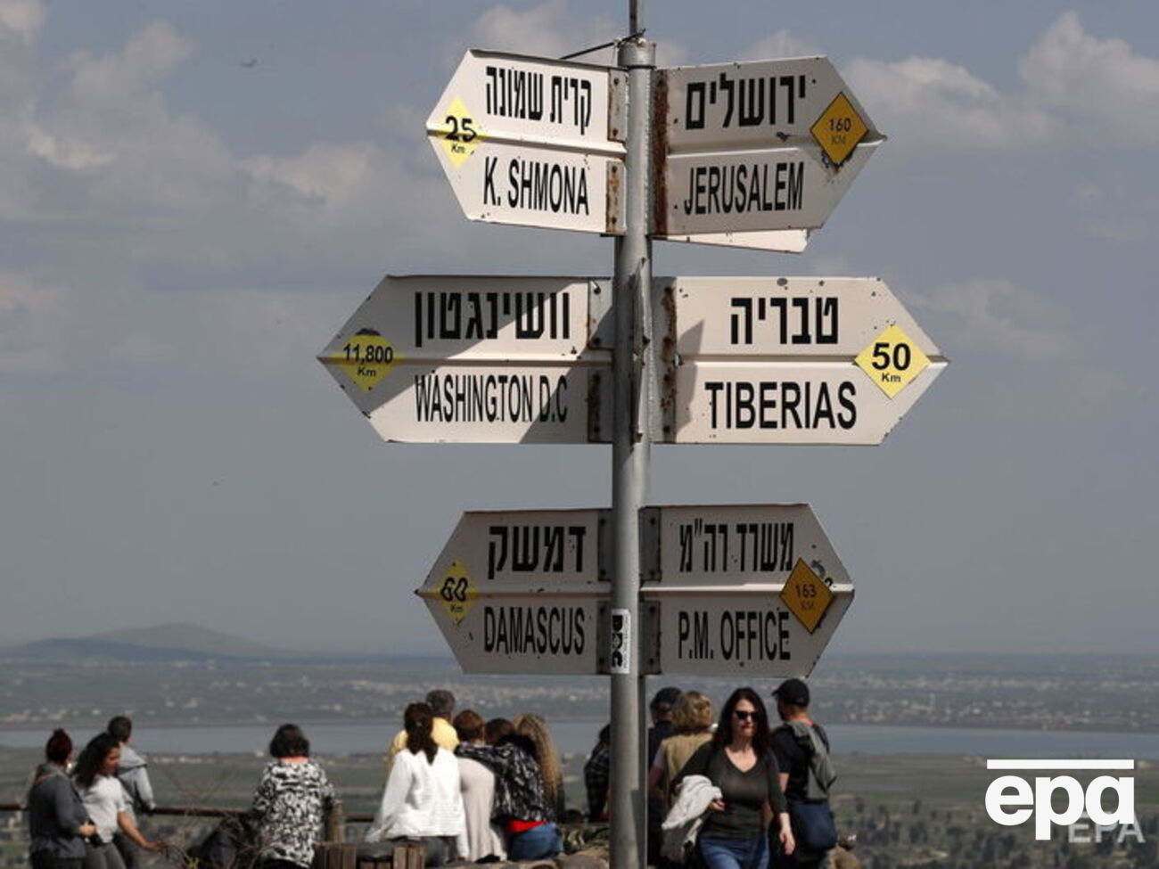 Голанські висоти з 1967 року окуповано Ізраїлем, із 1981 року анексовано; світ не визнав факту анексії цієї території