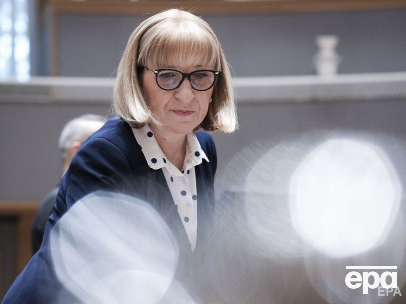 По словам Цачевой, она добровольно ушла в отставку, чтобы ее участие в скандале не давило на партию и премьер-министра страны Бойко Борисова в преддверии выборов