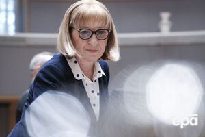 За словами Цачевої, вона добровільно пішла у відставку, щоб її участь скандалі не тиснула на партію і прем'єр-міністра країни Бойка Борисова напередодні виборів