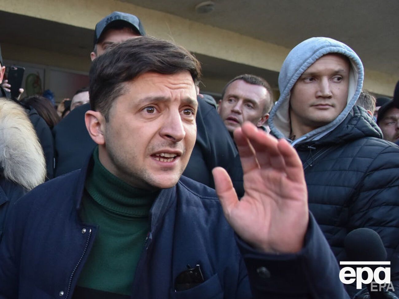 Зеленский:&nbsp;Нужен русскоязычный телеканал, который вещает на территорию Донбасса, который вещает в мир