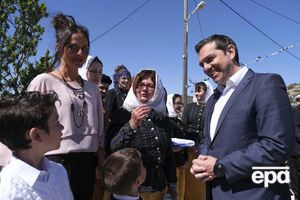 Ципрас отправился праздновать День независимости на маленький остров в Эгейском море