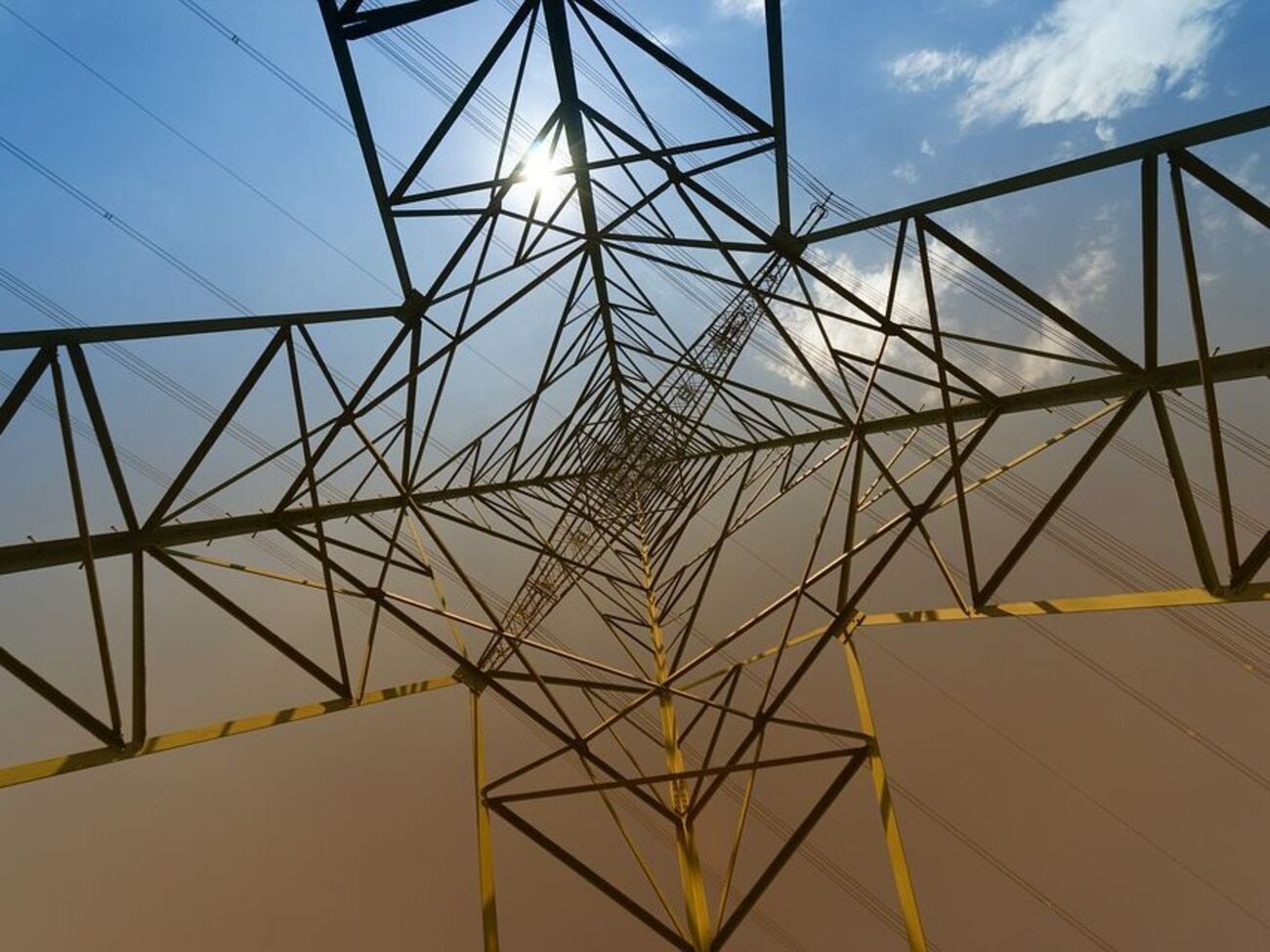 Омельченко:&nbsp;Если государственное предприятие не платит за электроэнергию, то фактически это внутренний дефолт государства