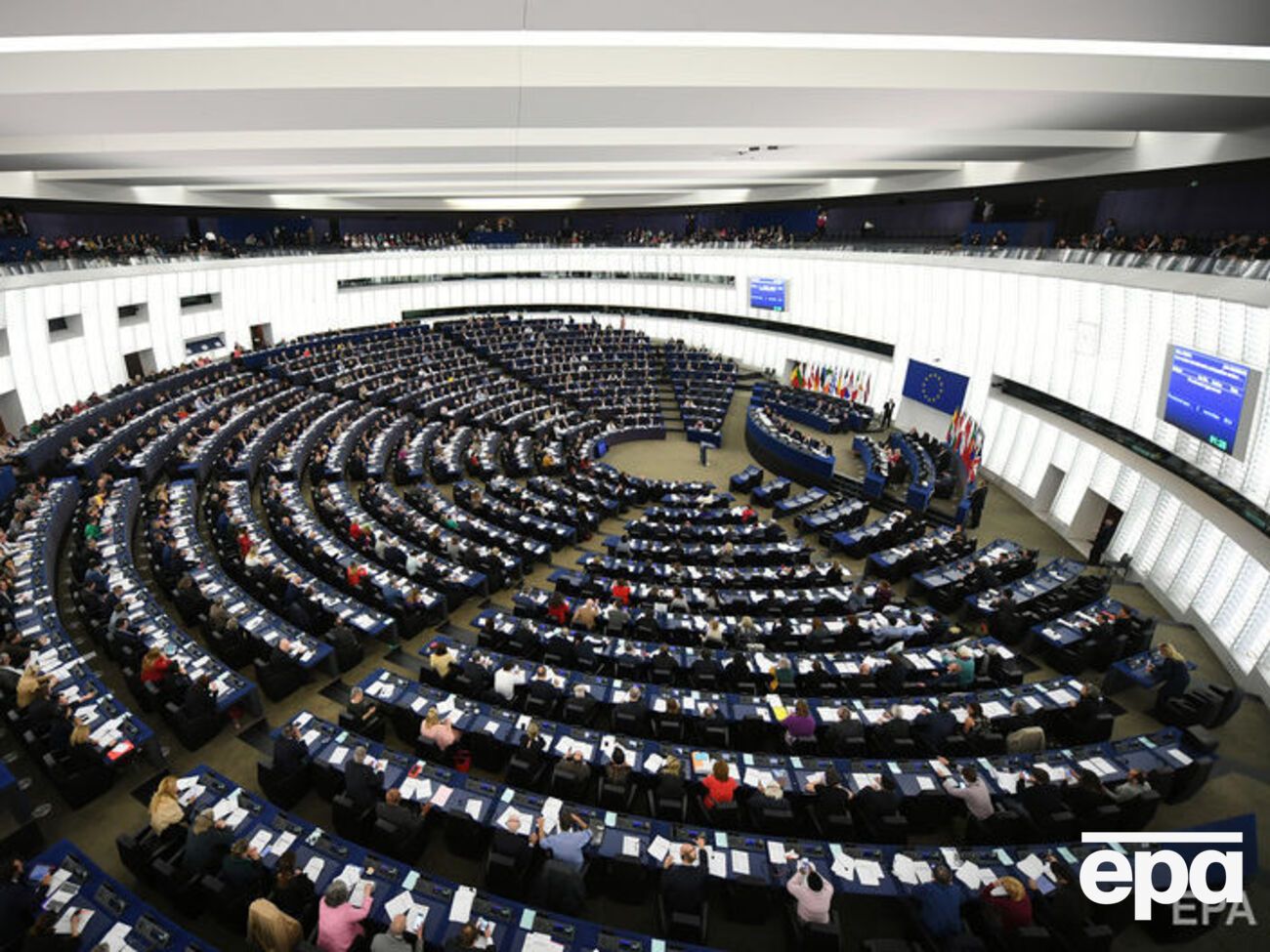 Європарламентарі стверджують, що спірну реформу спрямовано на захист права авторів на справедливу винагороду за їхню роботу