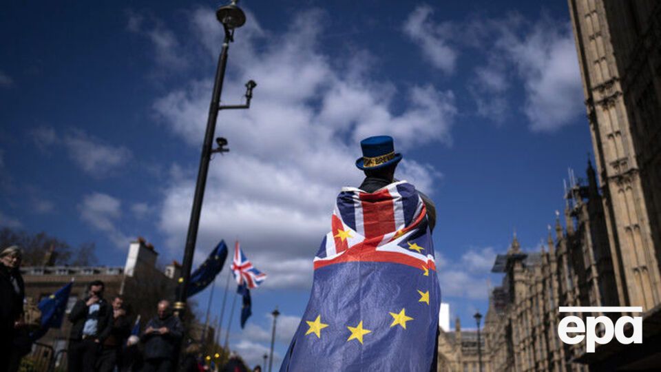 Із 20 березня петицію підписало понад 5,8 млн британців