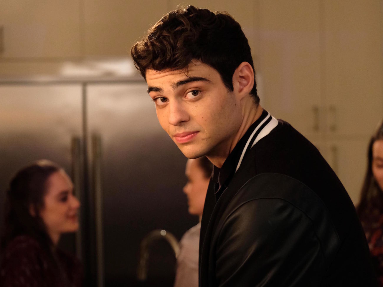 Главный герой создаст приложение для фейковых свиданий