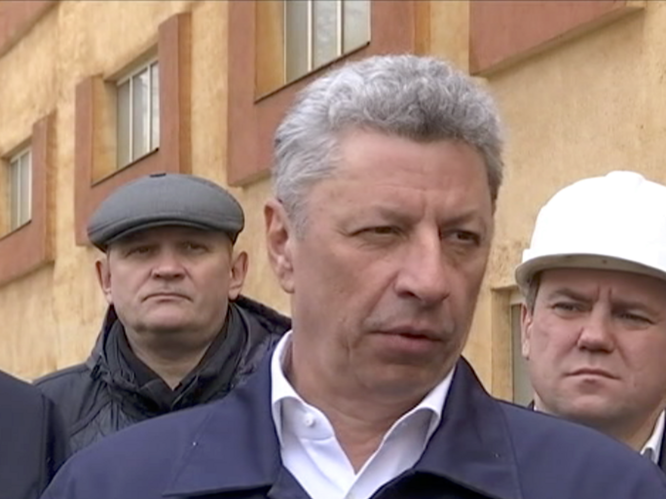 Юрій Бойко: А до чого це призводить? До того, що люди їдуть на Захід, їдуть у РФ, туди, де вищі зарплати