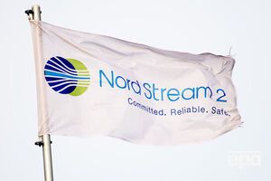За повідомленням Nord Stream 2 AG, обидві пропозиції на прокладання газопроводу – і на південь, і на північ від Борнгольма – залишаються на розгляді данської влади