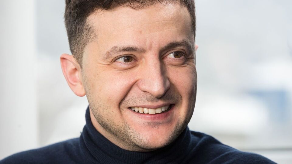 По данным соцопроса, Зеленский лидирует в президентской гонке
