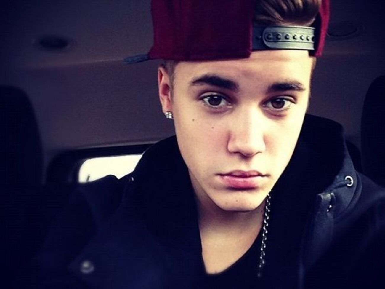 Бібер: Навіщо мені присвячувати все своє життя комусь, одружитися, щоб начебто повернути свою колишню?