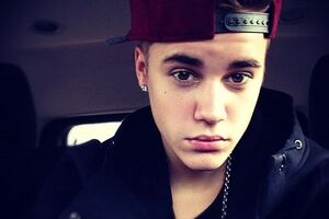 Бібер: Навіщо мені присвячувати все своє життя комусь, одружитися, щоб начебто повернути свою колишню?