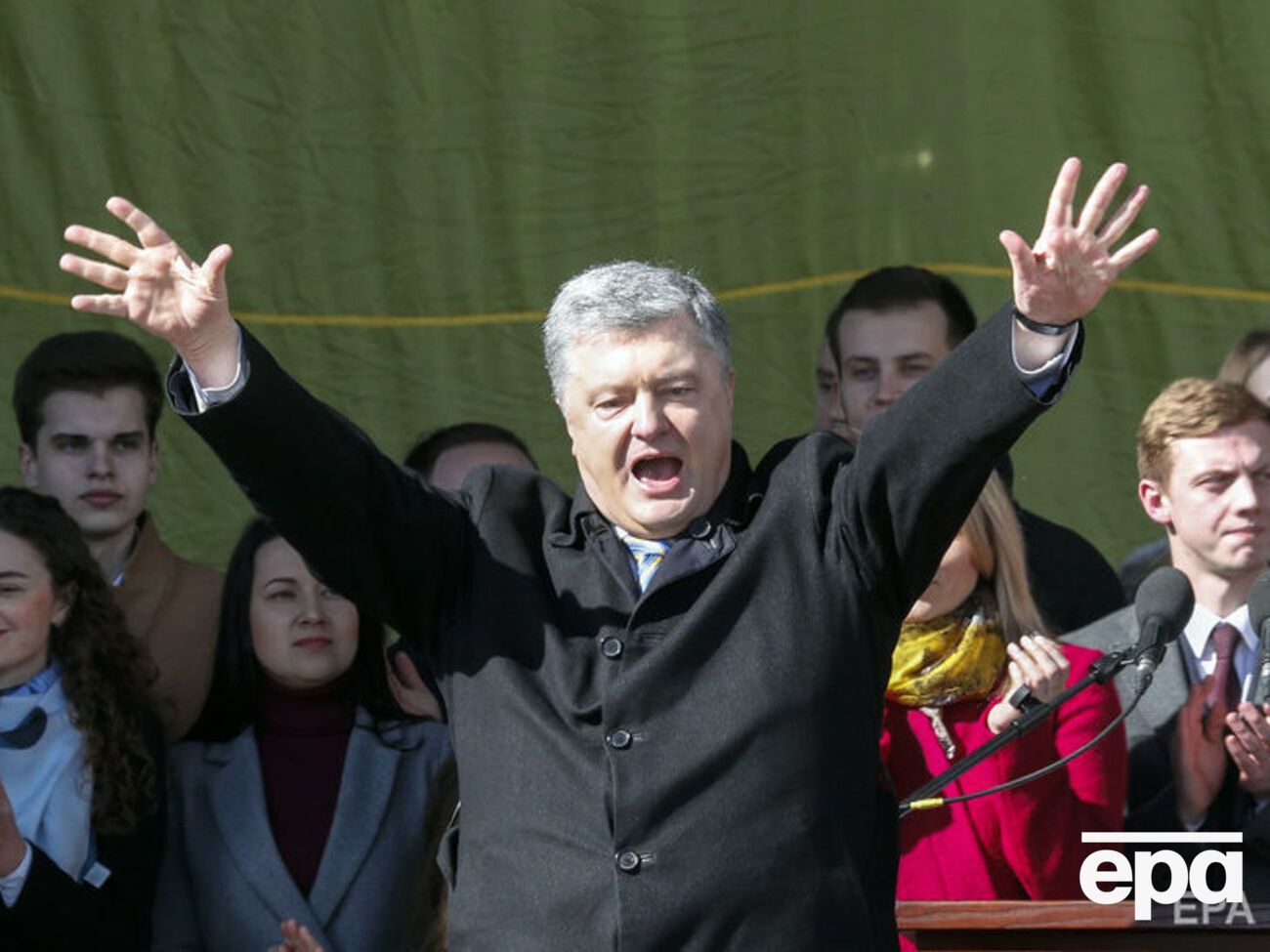 Порошенко заявив про нові соціальні ініціативи уряду