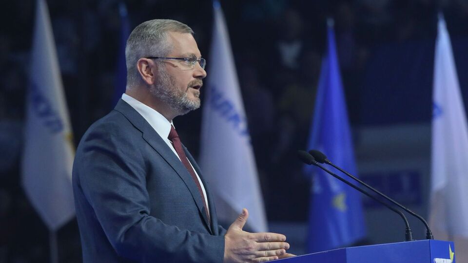 В Опозиційному блоці заявили, що "група самозванців розгорнула мерзотну кампанію проти Вілкула" (на фото)