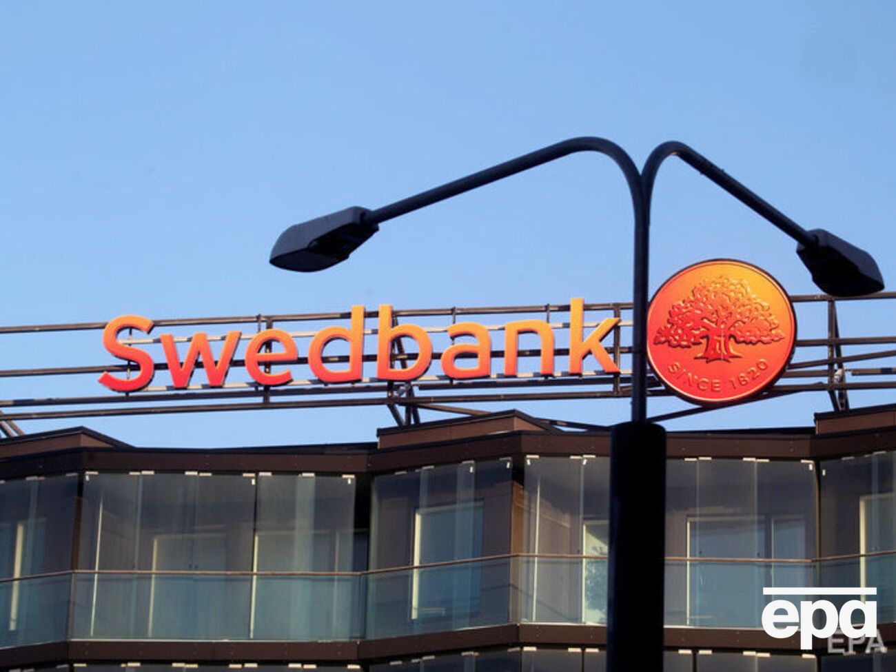 Swedbank "засветился" и в деле Манафорта, выяснили шведские журналисты