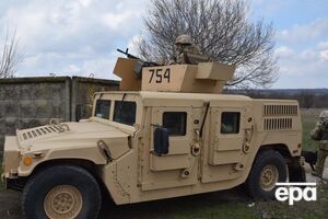 За даними української розвідки, 28 березня трьох бойовиків було поранено