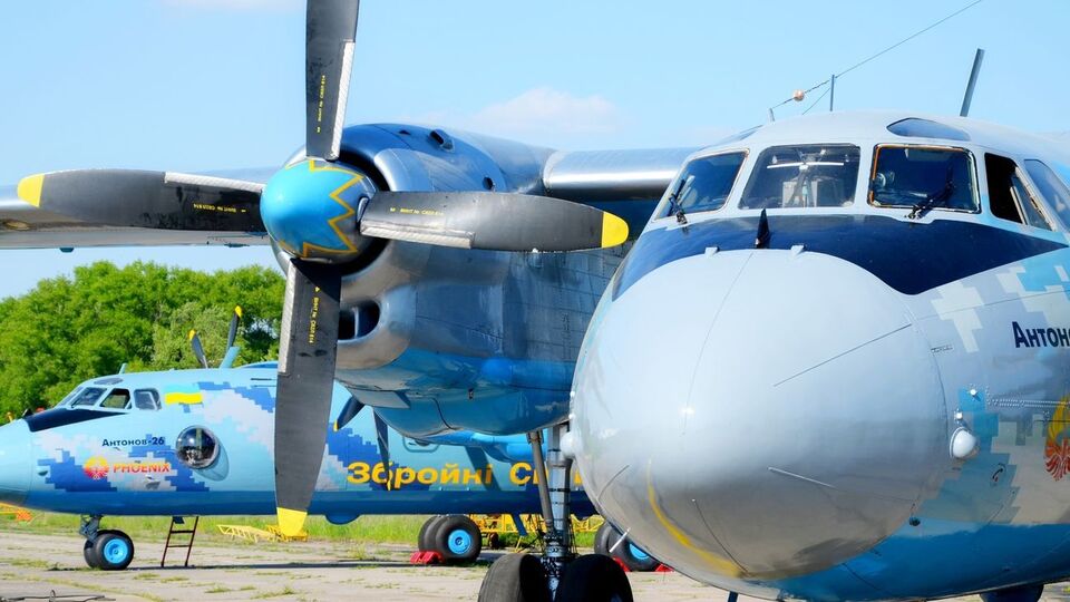 Висотомітри для експортних Ан-26 обійшлися державі в п'ять разів дорожче від сплаченої за них ціни, а прибуток групи Жукова і Гладковського становив $300 тис.