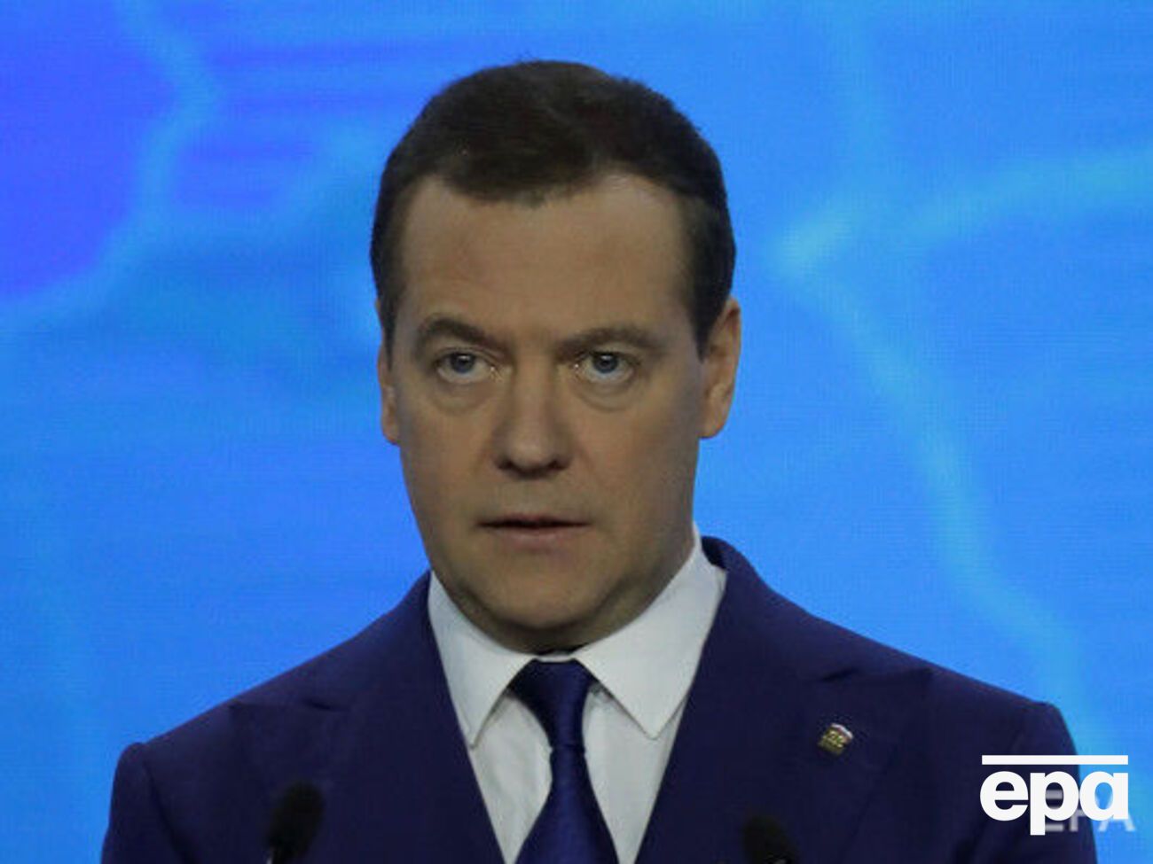 Медведев: Мы в России пока не понимаем, с кем на Украине можно разговаривать