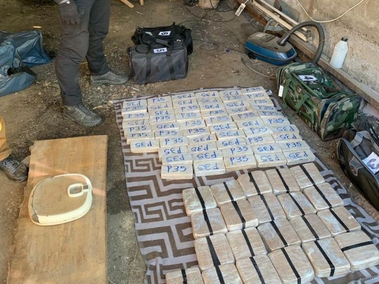 Наркокур'єра затримали на Закарпатті напередодні його від'їзду до ЄС