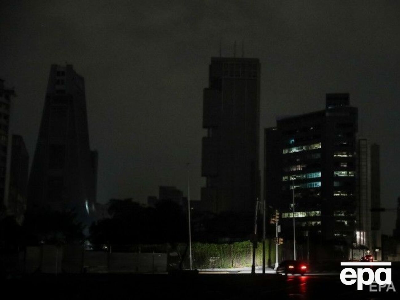Отключение электричества в Венесуэле произошло уже в пятый раз