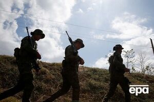 Поліція на Філіппінах проводила обшуки за підтримки армії