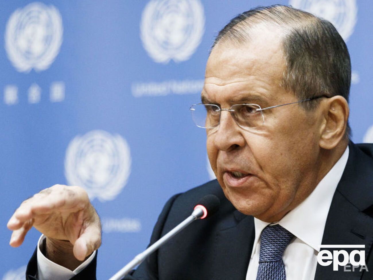Лавров (на фото): Мы реагировали на телефонный звонок Помпео