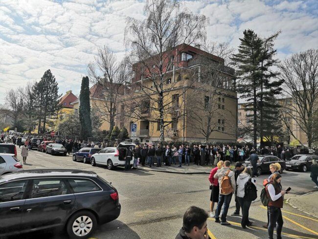 Прага. Фото: Yevhen Perebyinis / Twitter