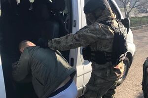 Аваков: Эта мразина нанес несколько ударов по лежащим, пока его не оттолкнула, спасибо ей, женщина