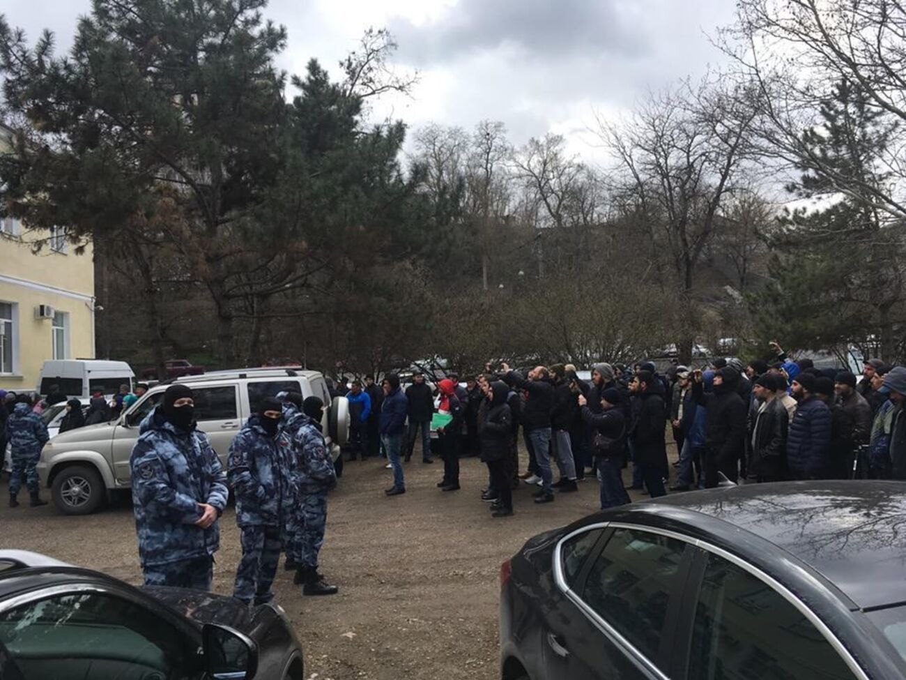 Адвокат: Это массовая спецоперация против крымскотатарского народа вместо обыска