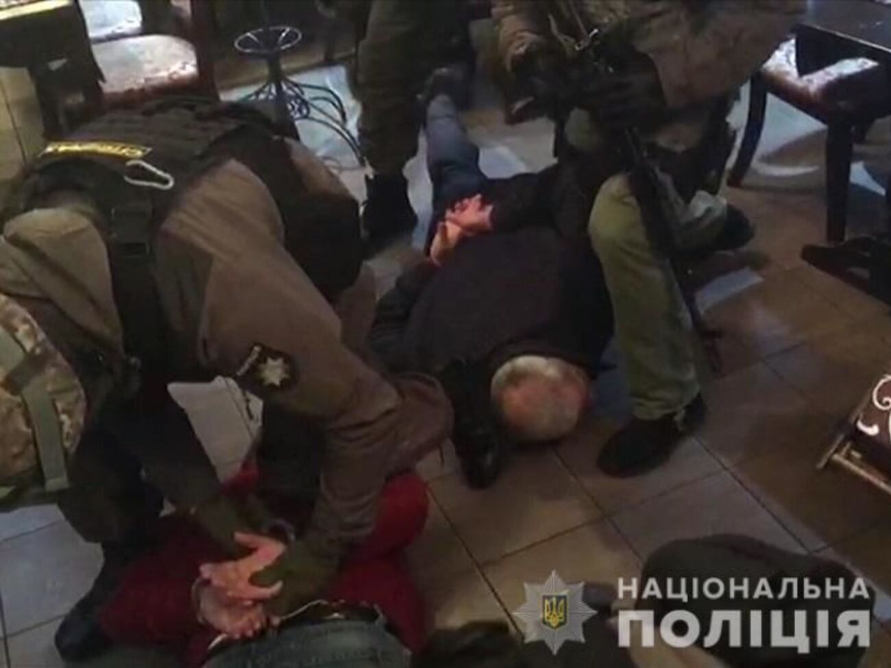 Оперативники приехали в заведение, чтобы помешать сходке