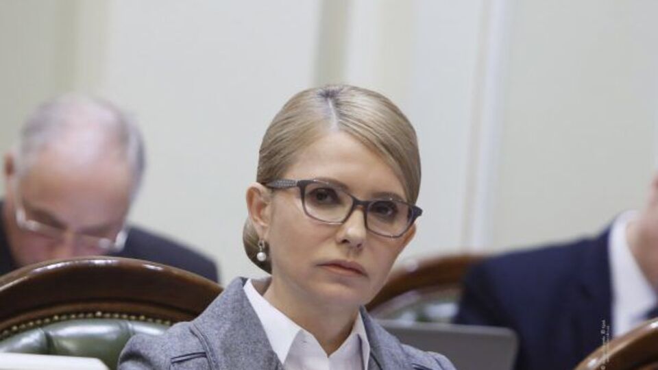 Юлия Тимошенко: Люди рассчитывают на демократию, а получают вместо нее фальсификат
