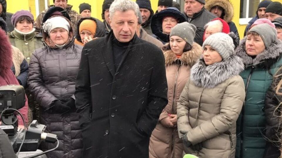Юрий Бойко: Люди не понимают, что это будет, обосновано опасаются, что придут крупные иностранные холдинги, за бесценок скупят землю, а они останутся ни с чем