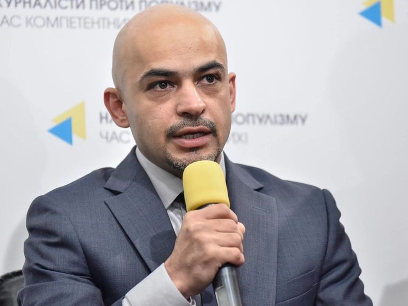 Найєм дивується, чому не заарештовують фігуранта журналістських розслідувань