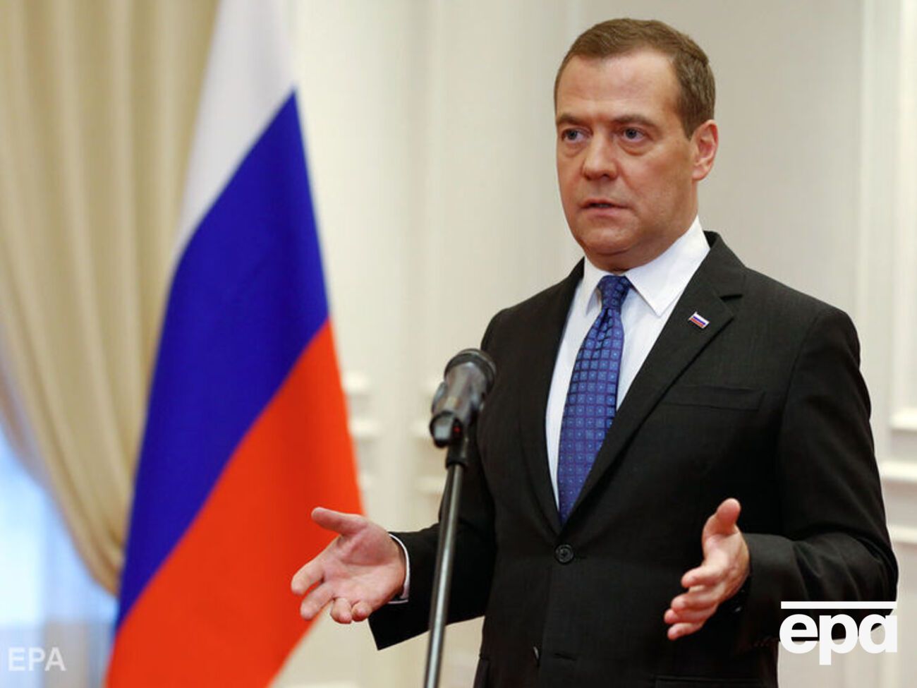 Медведев: Россия никому не угрожает