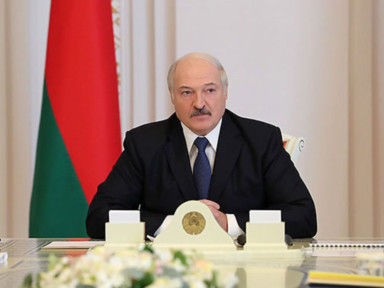 Лукашенко: Спрашивается, чего вы истерите? Нашу продукцию на рынок не пускают, нахлебниками обзывают