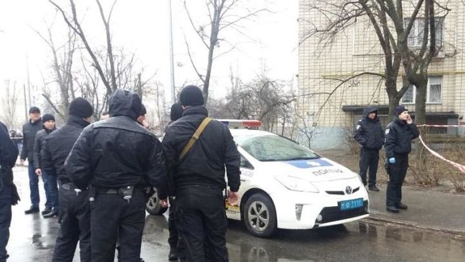 По данным журналистки, убитый Киселев знал, что у беглого милиционера были найдены его драгоценности