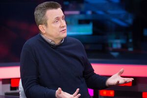 Кабаненко: Конвейером ничего не выпускается. В основном модернизируется старая техника, разово поставляются образцы бронетанковой техники