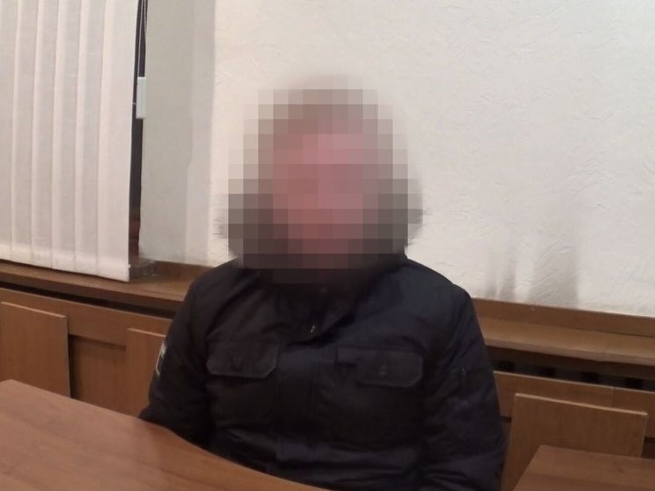 Мужчина подыскивал себе помощников