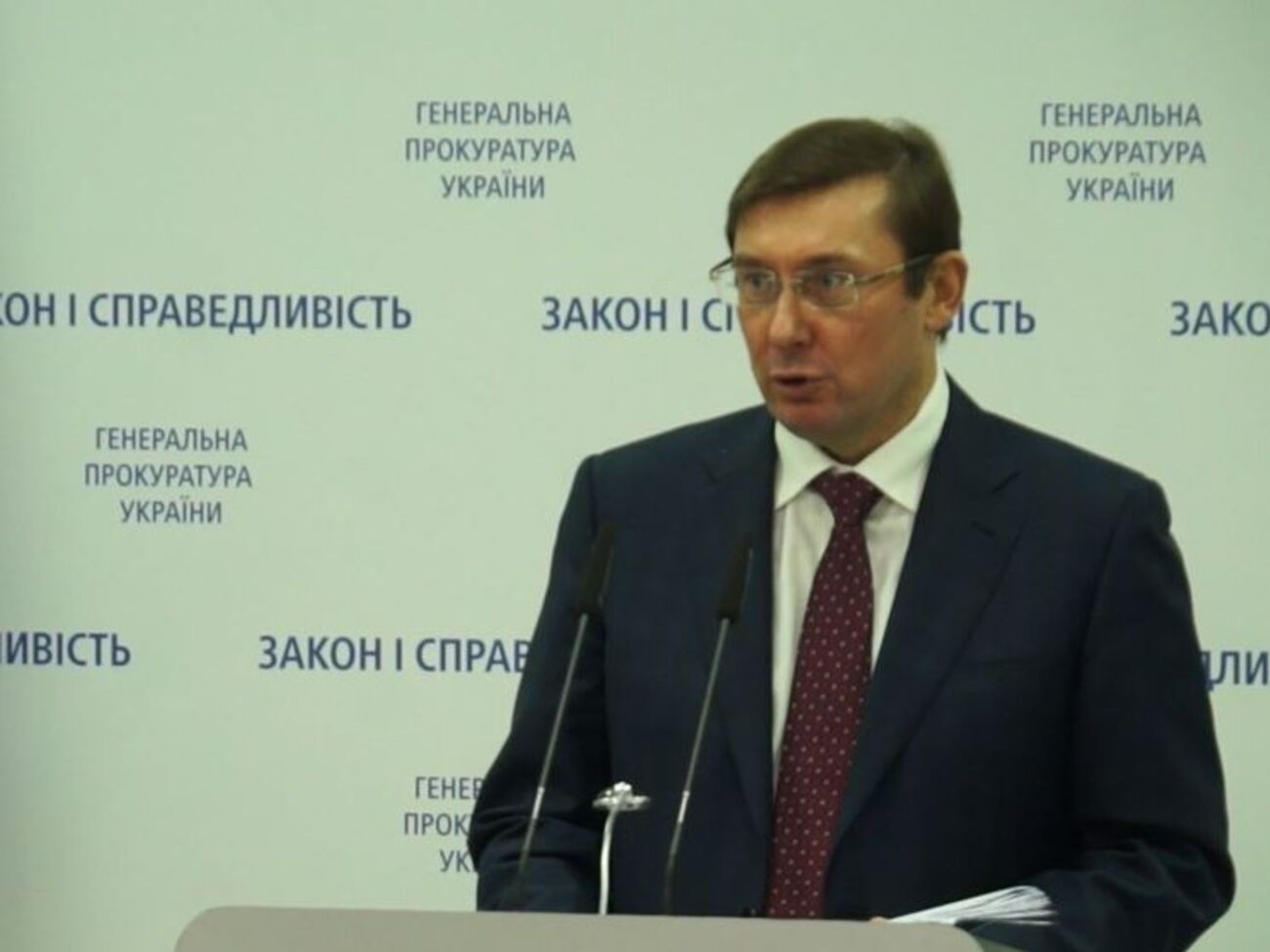 Луценко предложил создать систему контроля за поставщиками российских запчастей для военной техники