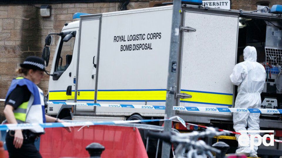 Взрывотехники уничтожили пакет, пришедший в университет Глазго