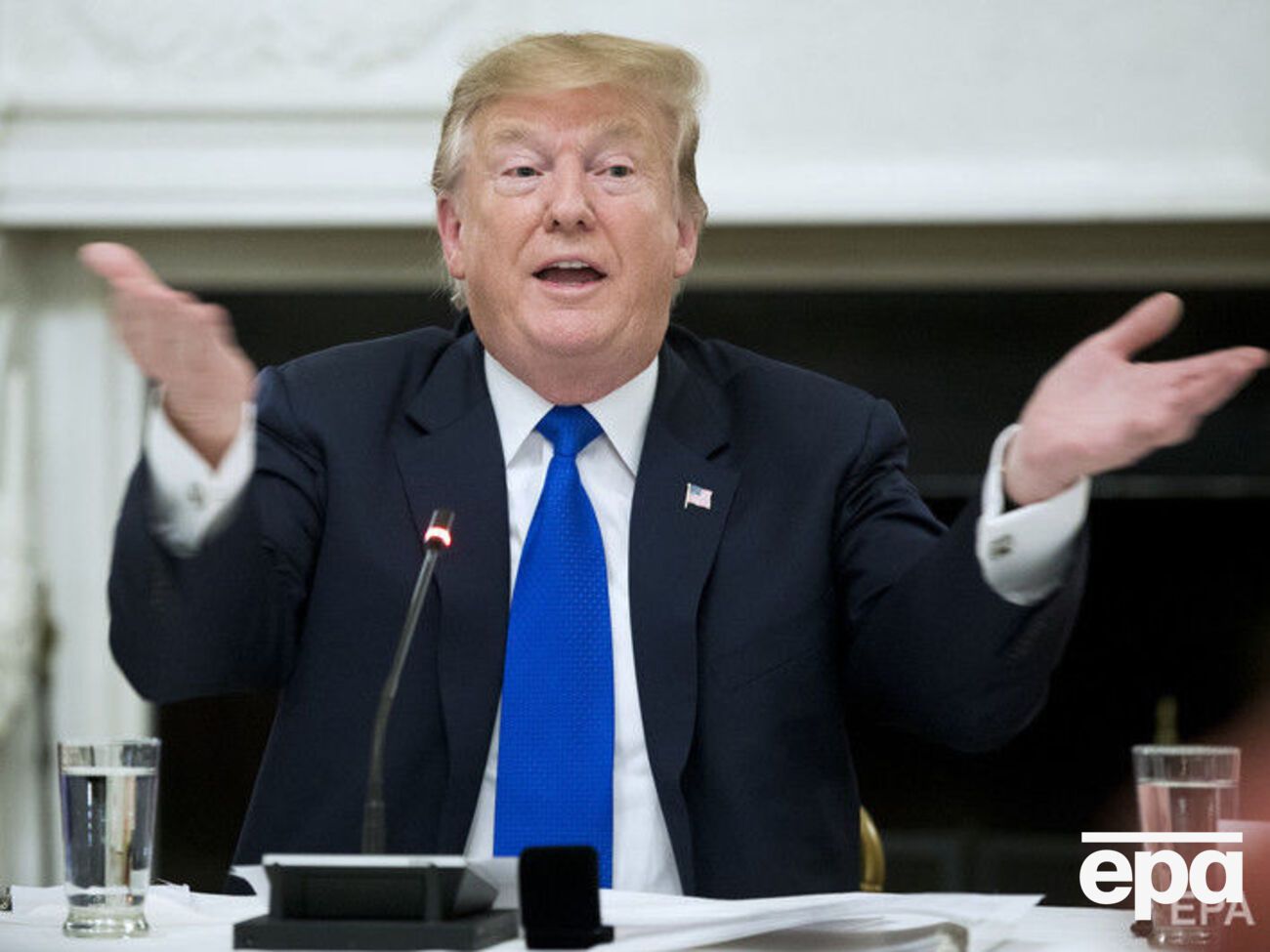 Трамп надеется, что "председатель Ким" его не обманывает