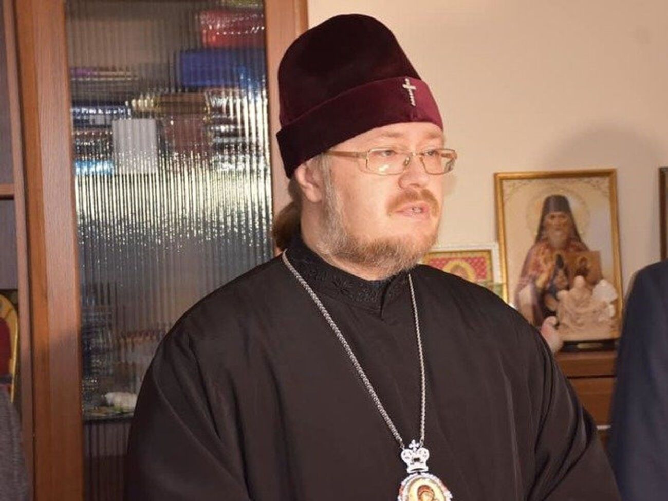 Сергий: Наших священников там очень мало