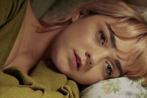 Уильямс исполнила в клипе главную роль