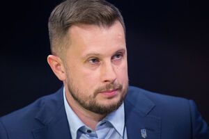 Оточення Порошенка для виправдання Свинарчуків стверджує, що контрабандні запчастини з Росії – крайня необхідність. Але це відверта брехня