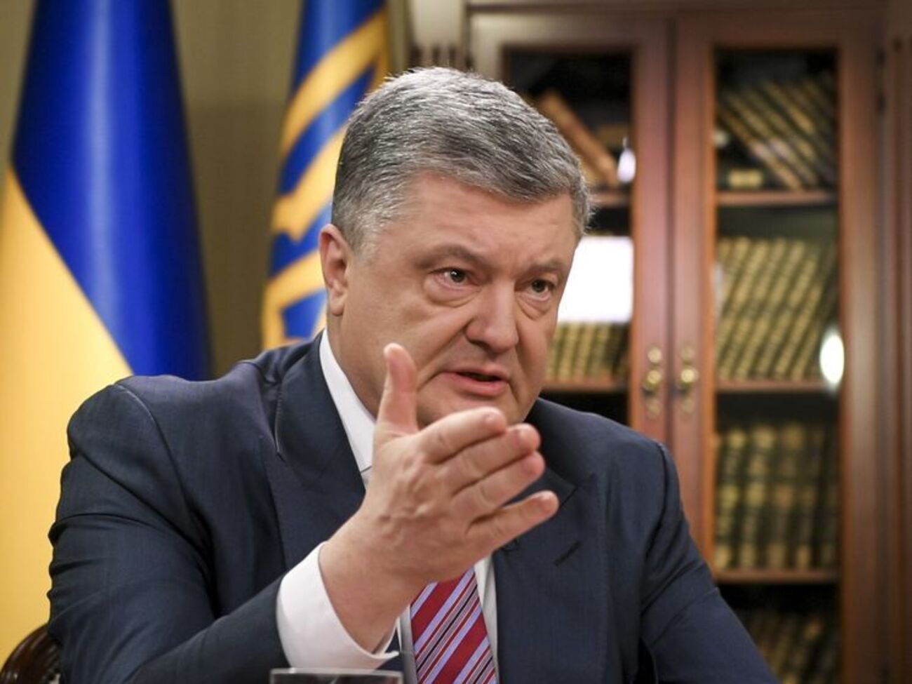 Порошенко: Необходимо изменить состав государственного оборонного заказа