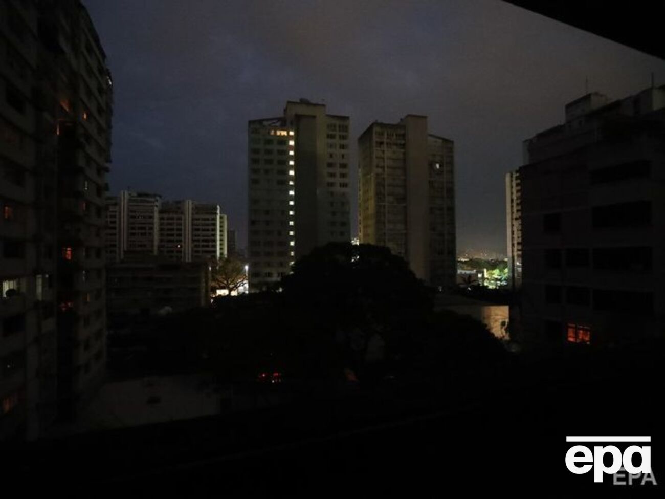 Світла немає у 23 штатах із 25