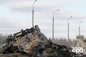 За даними групи ІС, командування бойовиків використовує для вирішення проблем логістики особистий транспорт або цивільні машини