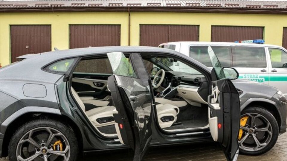 За інформацією польської прикордонної служби, Lamborghini Urus є найдорожчим автомобілем серед повернутих прикордонниками