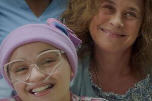 Головна героїня постраждала через нав'язливу ідею своєї матері