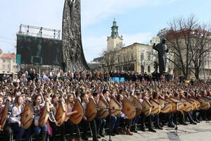 Кобзарі грали музику для пісень на вірші Шевченка